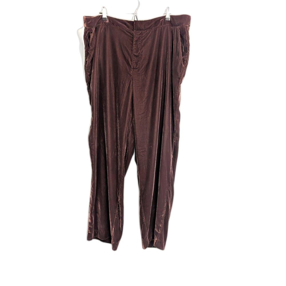 A New Day Women's High-Rise Straight Leg Velvet Trousers Brown Size 20